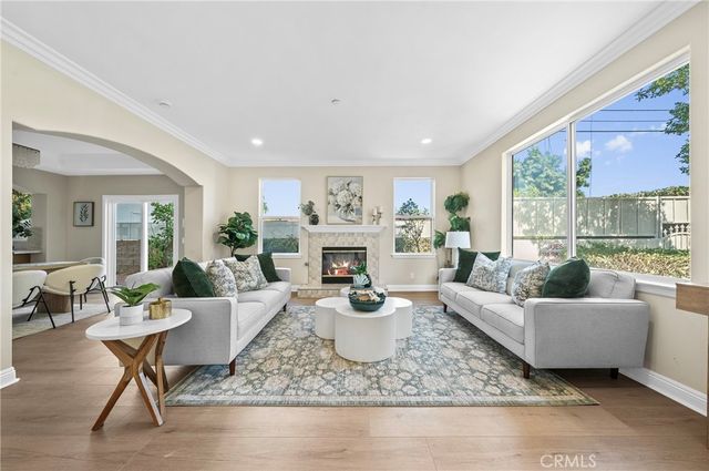 824 Sunset B, Arcadia, CA 91007