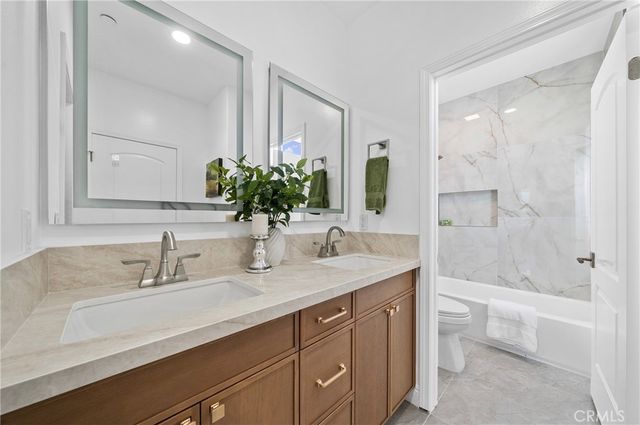 824 Sunset B, Arcadia, CA 91007