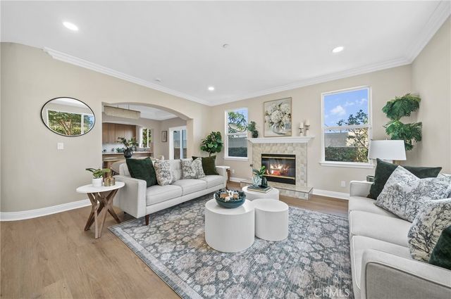 824 Sunset B, Arcadia, CA 91007