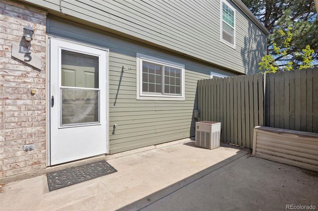 3409 S Ammons Street 21-5, Denver, CO 80227