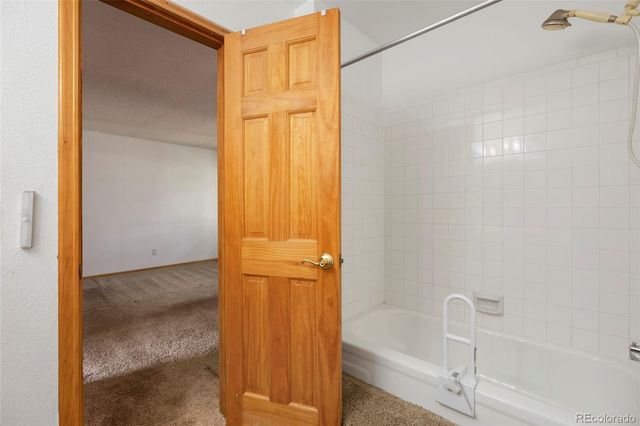 3409 S Ammons Street 21-5, Denver, CO 80227