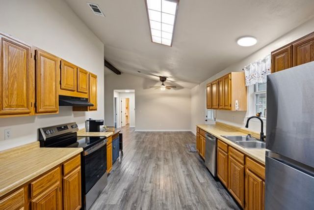 241 Lakewood Drive, Clarksville, AR 72830