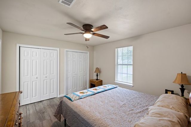 241 Lakewood Drive, Clarksville, AR 72830