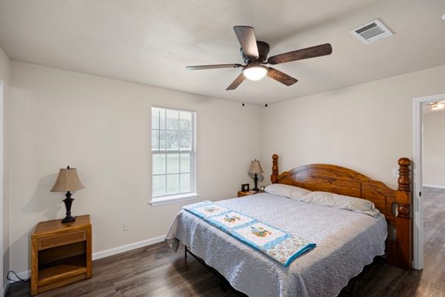 241 Lakewood Drive, Clarksville, AR 72830