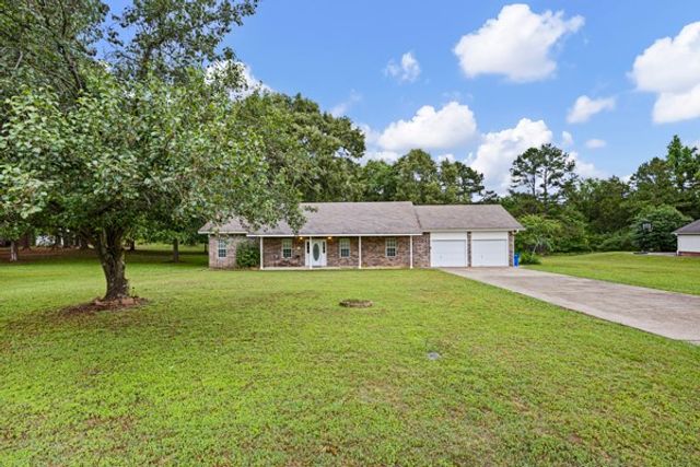 241 Lakewood Drive, Clarksville, AR 72830