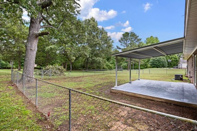 241 Lakewood Drive, Clarksville, AR 72830