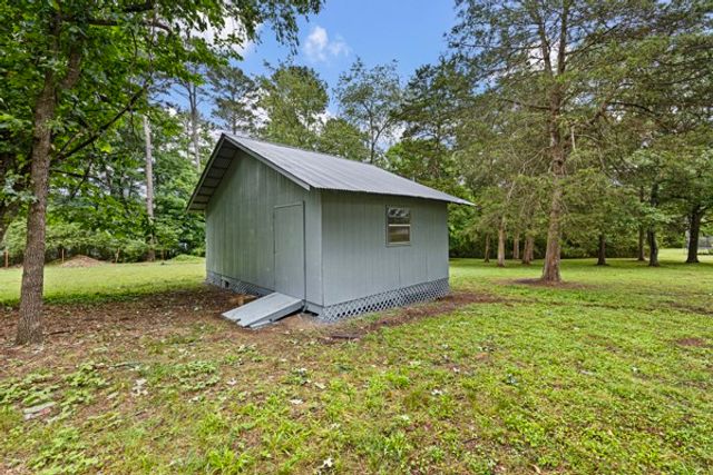 241 Lakewood Drive, Clarksville, AR 72830