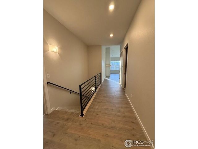 727 Kubat Ln 2-B, Longmont, CO 80503