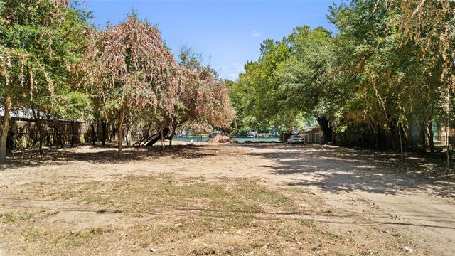2805 Pearce RD, Austin, TX 78730