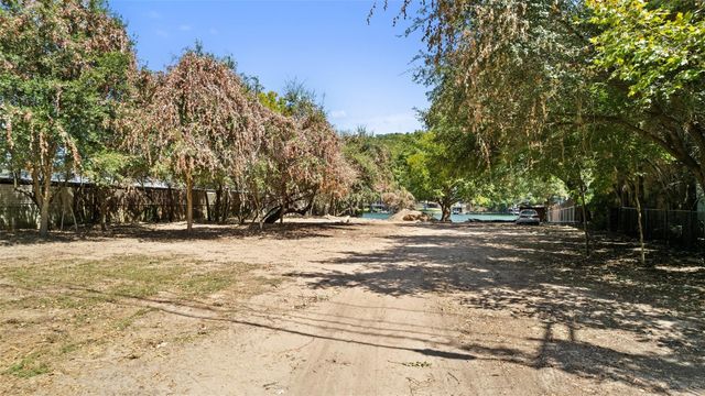 2805 Pearce RD, Austin, TX 78730