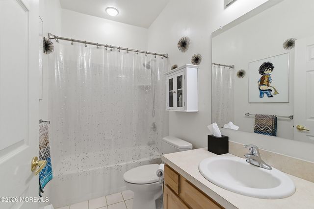 46 Hatteras Way, Barnegat, NJ 08005