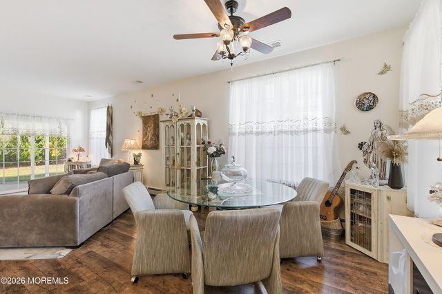 46 Hatteras Way, Barnegat, NJ 08005