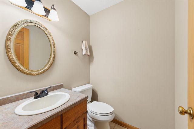 6N115 Riverside Drive, St. Charles, IL 60174