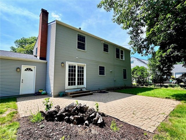 3083 Orchard Road, Silver Lake, OH 44224