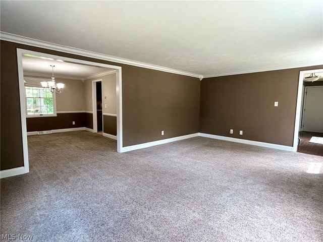 3083 Orchard Road, Silver Lake, OH 44224
