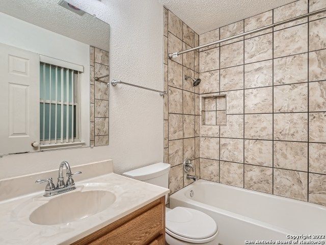 9731 KNOB OAK, San Antonio, TX 78250