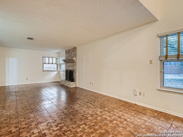 9731 KNOB OAK, San Antonio, TX 78250