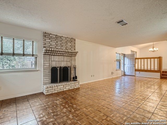 9731 KNOB OAK, San Antonio, TX 78250
