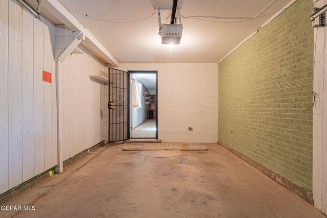 4930 MCGREGOR Drive, El Paso, TX 79904