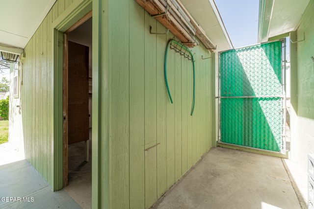 4930 MCGREGOR Drive, El Paso, TX 79904