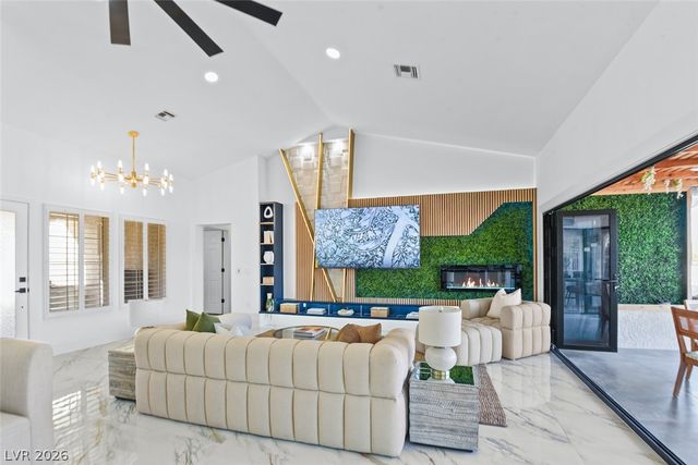 2652 Golfside Drive, Las Vegas, NV 89134