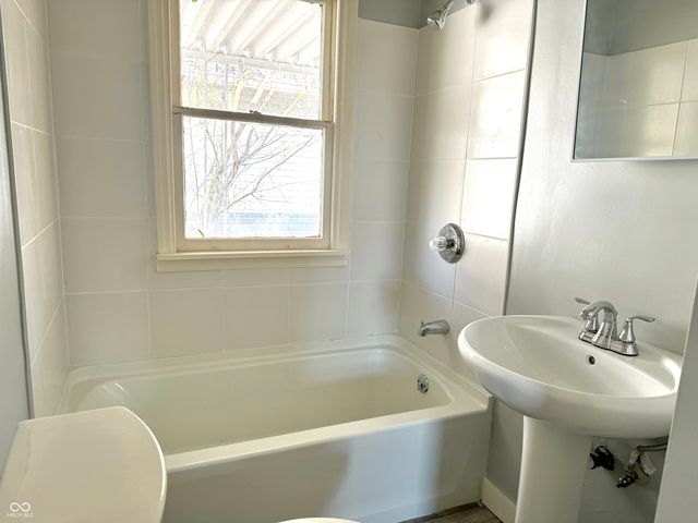 3106 Newton Avenue, Indianapolis, IN 46201