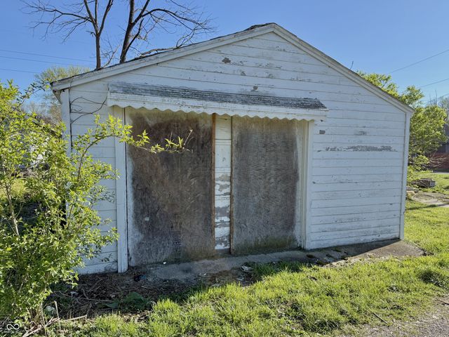 3106 Newton Avenue, Indianapolis, IN 46201