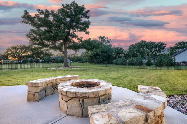 2047 Cedar Drive, Quinlan, TX 75474