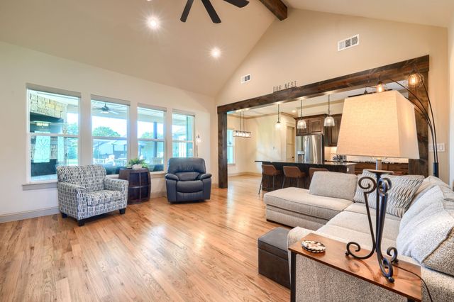 2047 Cedar Drive, Quinlan, TX 75474
