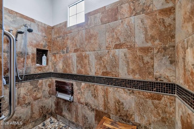 39120 N 2ND Place, Phoenix, AZ 85086