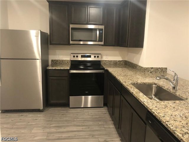 36 NW 26th ST, Cape Coral, FL 33993