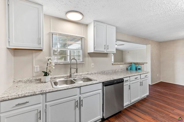 127 Marlin Terrace, Byron, GA 31008