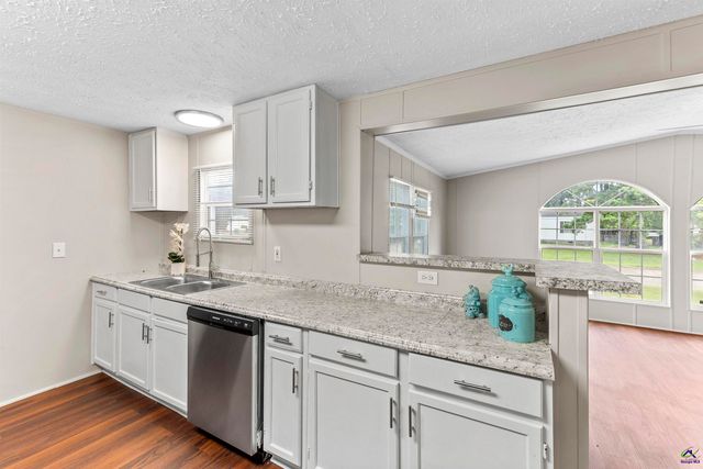 127 Marlin Terrace, Byron, GA 31008