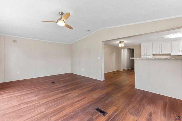 127 Marlin Terrace, Byron, GA 31008