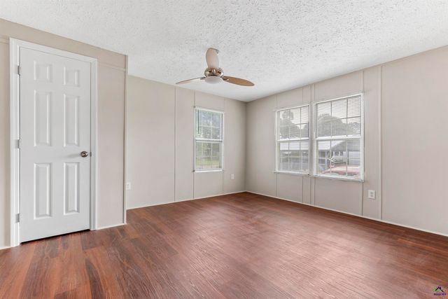 127 Marlin Terrace, Byron, GA 31008