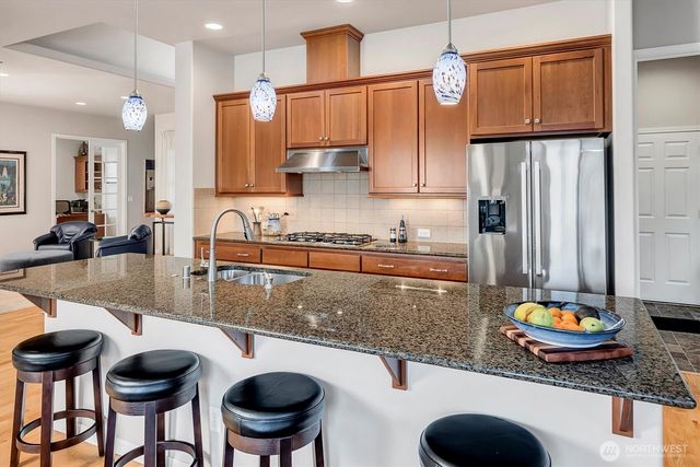 23958 NE 127th Street, Redmond, WA 98053