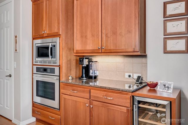 23958 NE 127th Street, Redmond, WA 98053