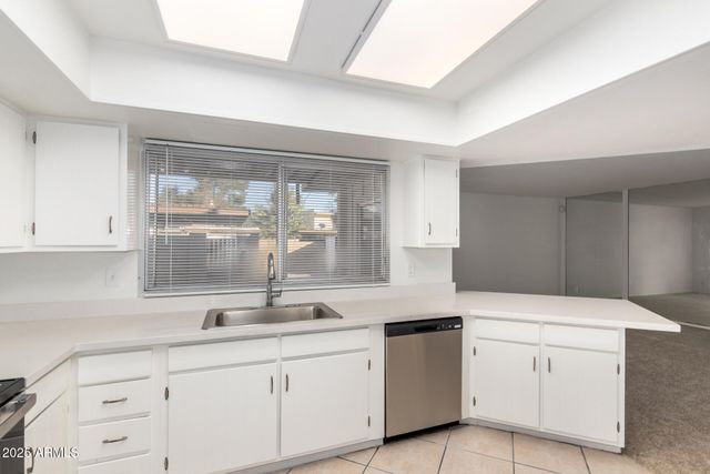 2128 E VILLA Court, Tempe, AZ 85282