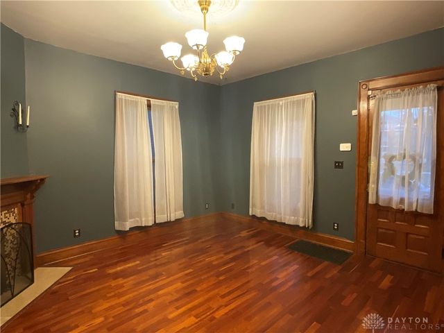 355 PARK Drive, Dayton, OH 45410