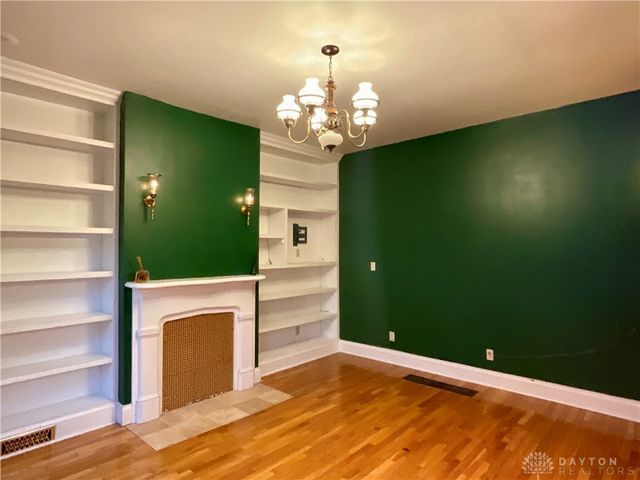 355 PARK Drive, Dayton, OH 45410