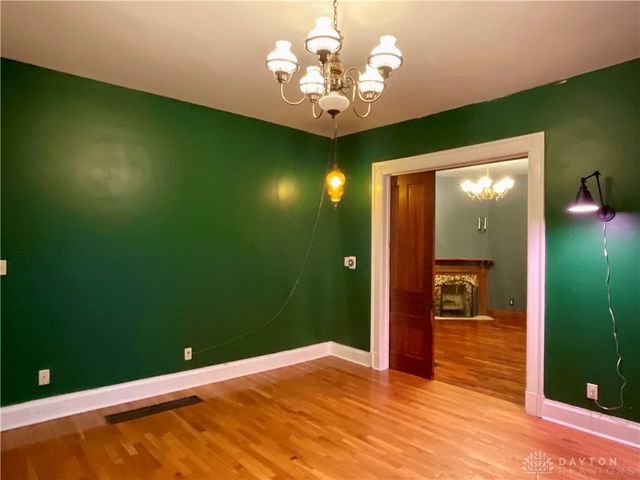 355 PARK Drive, Dayton, OH 45410