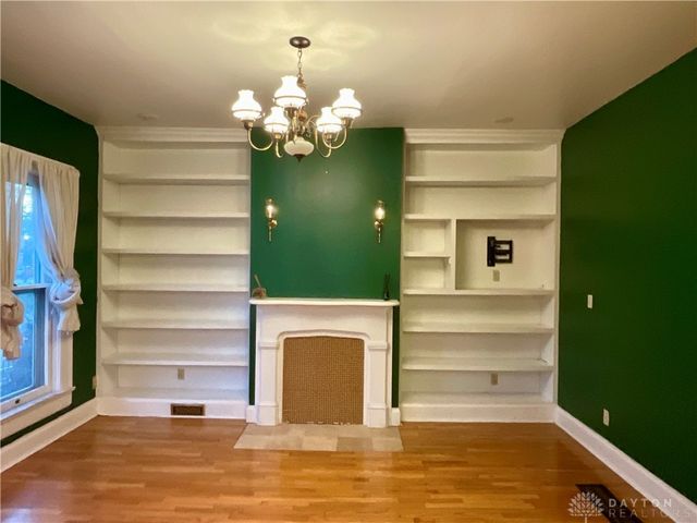 355 PARK Drive, Dayton, OH 45410