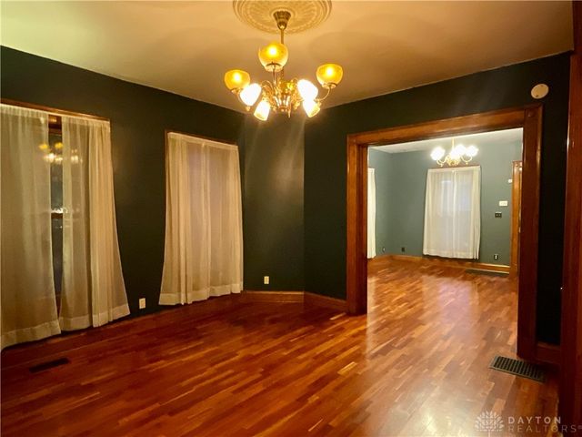 355 PARK Drive, Dayton, OH 45410