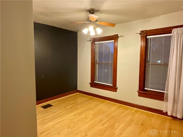 355 PARK Drive, Dayton, OH 45410