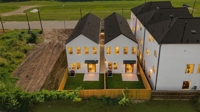 3309 Maury Street, Houston, TX 77009