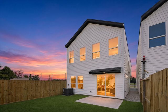 3309 Maury Street, Houston, TX 77009