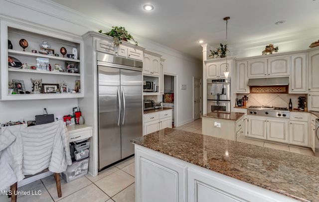 401 Kingsbridge Road, Madison, MS 39110