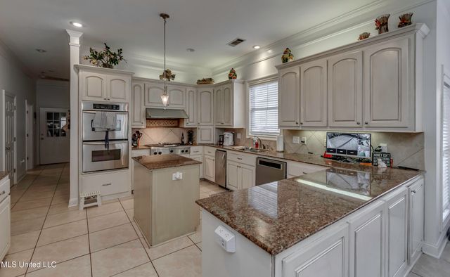 401 Kingsbridge Road, Madison, MS 39110