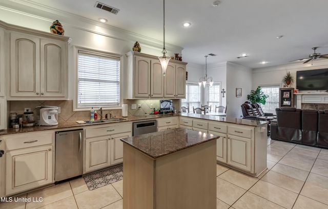 401 Kingsbridge Road, Madison, MS 39110