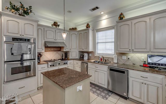 401 Kingsbridge Road, Madison, MS 39110